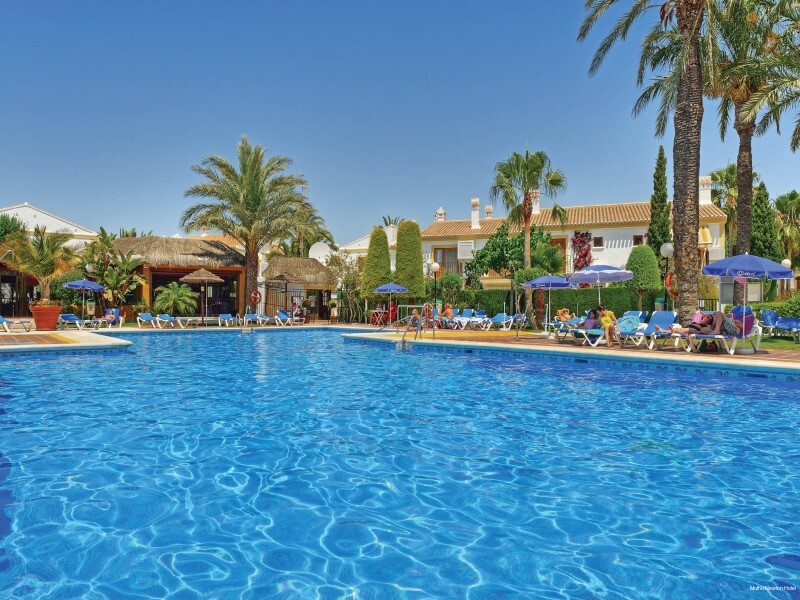 Фото Muthu Newton Hotel