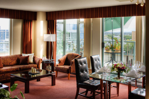 Фото Executive Plaza Hotel & Conference Centre Metro Vancouver