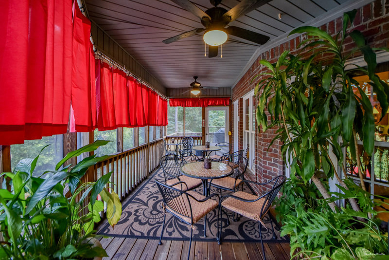 Фото Bama Bed & Breakfast Campus