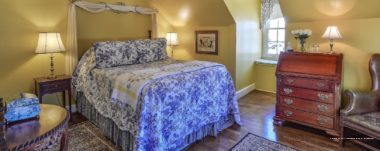 Фото Cedars of Williamsburg Bed & Breakfast