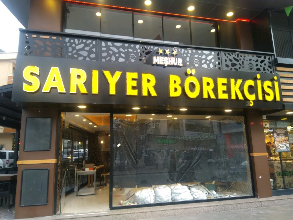 Cafe Famous Sariyer Pastry Shop Cekmekoy, Istanbul, photo