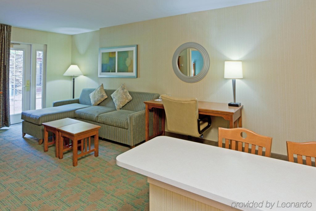 Фото Staybridge Suites Tysons McLean