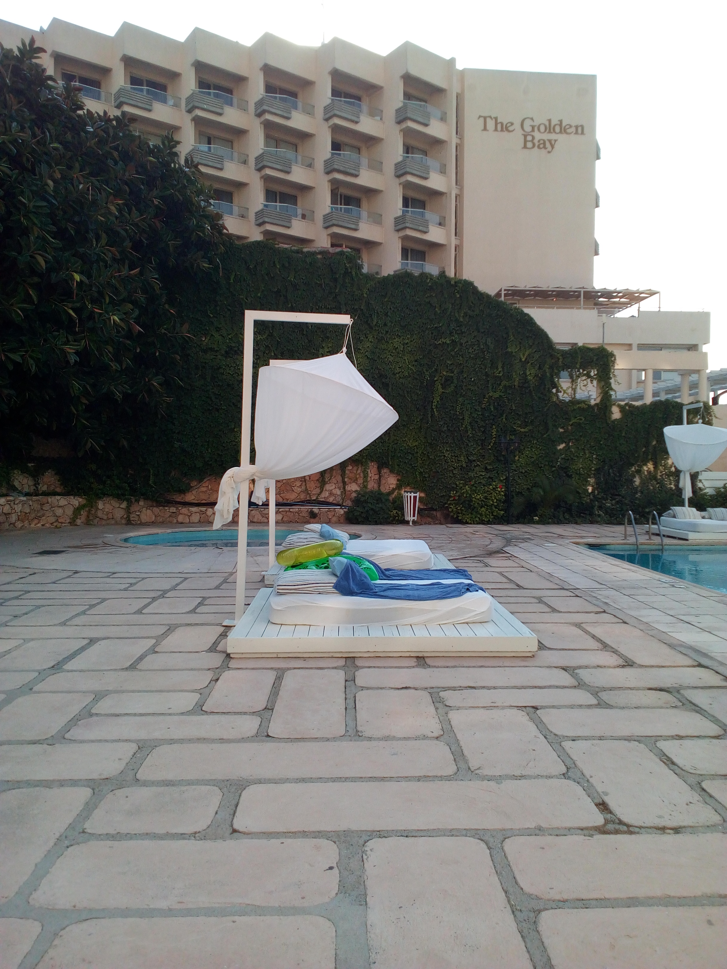 Фото Golden Bay Beach Hotel