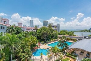 Dos Playas Faranda Cancun (бульвар Кукулькан, 6), hotel
