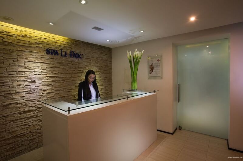 Фото Le Parc Hotel, Beyond Stars