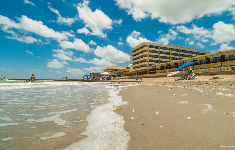 Фото Emerald Beach Hotel