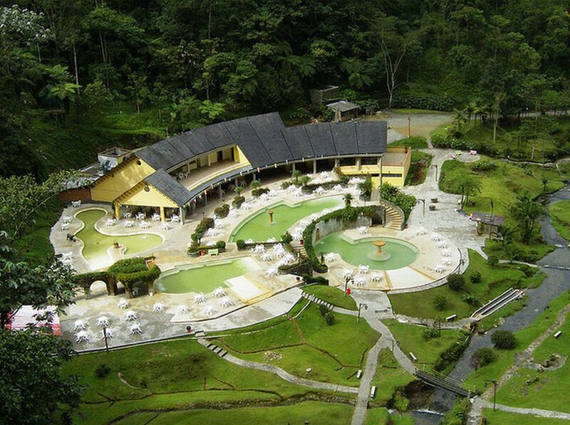 Фото отеля 2