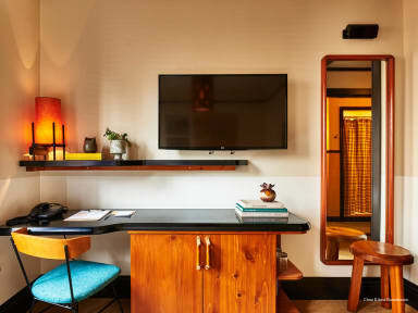 Фото Chez Elena Guesthouse