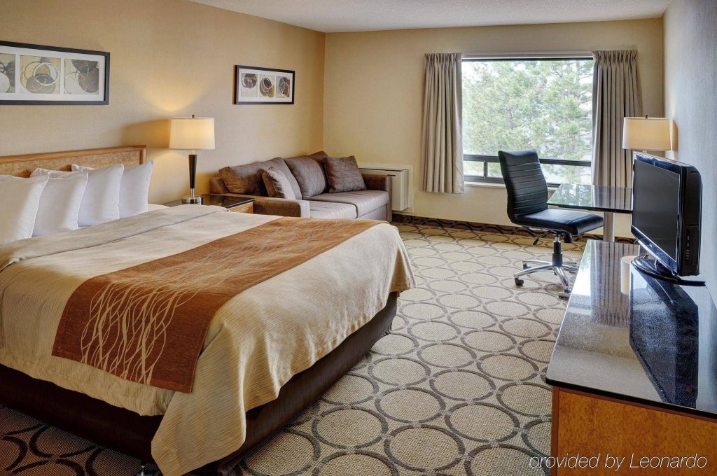 Фото Comfort Inn Pickering
