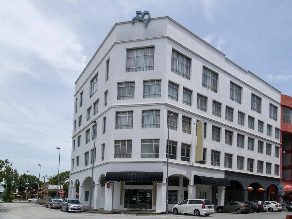 Фото отеля 1