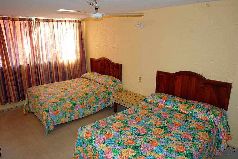 Фото Hotel Bungalows Puerto Angel