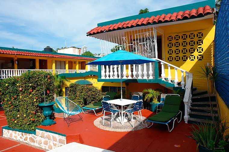 Фото Hotel Bungalows Puerto Angel