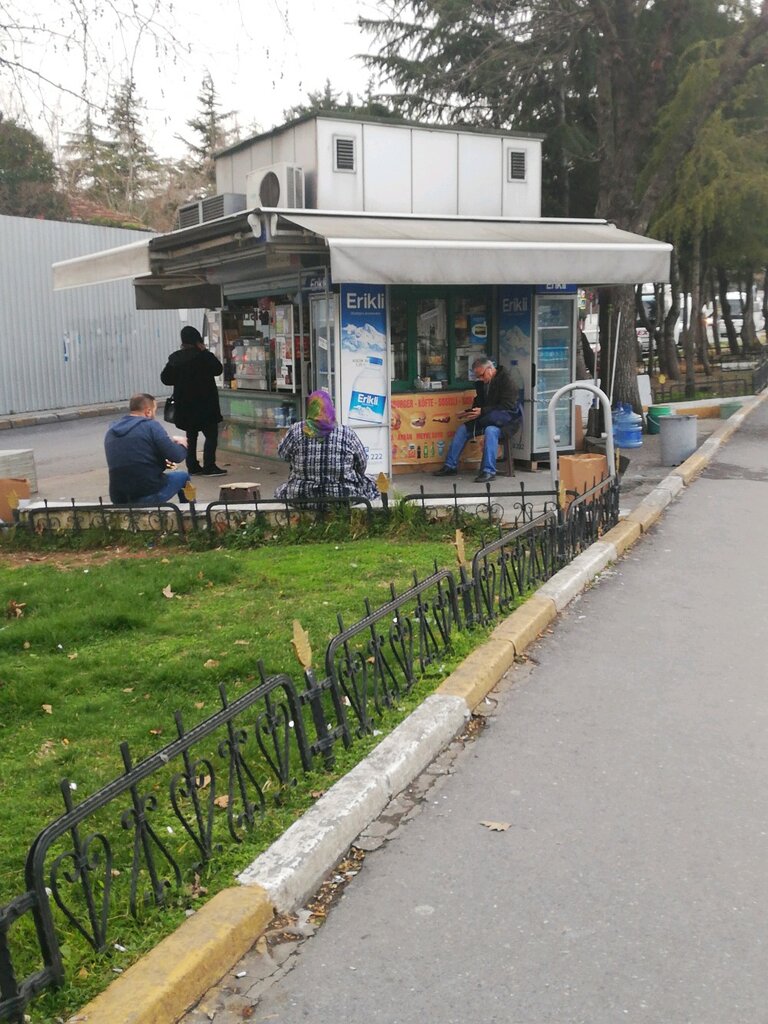 Fast food Dogan Büfe, Fatih, foto