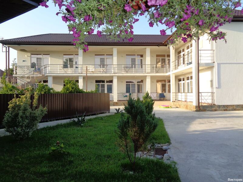 Фото Гостевой дом Виктория