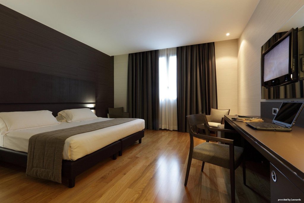 Фото Best Western Plus Hotel Monza e Brianza Palace