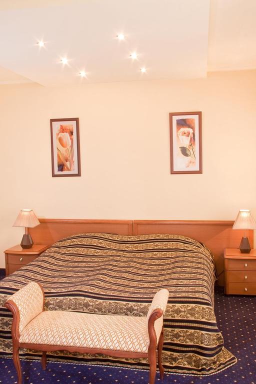 Фото Корона