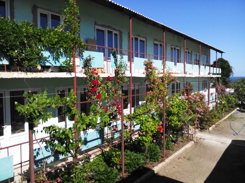 Фото отеля 1