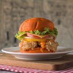 Crispy Burger (11, 1 Street, Bida Bin Ammar, Asharej, Al Ain, Abu Dhabi), restaurant