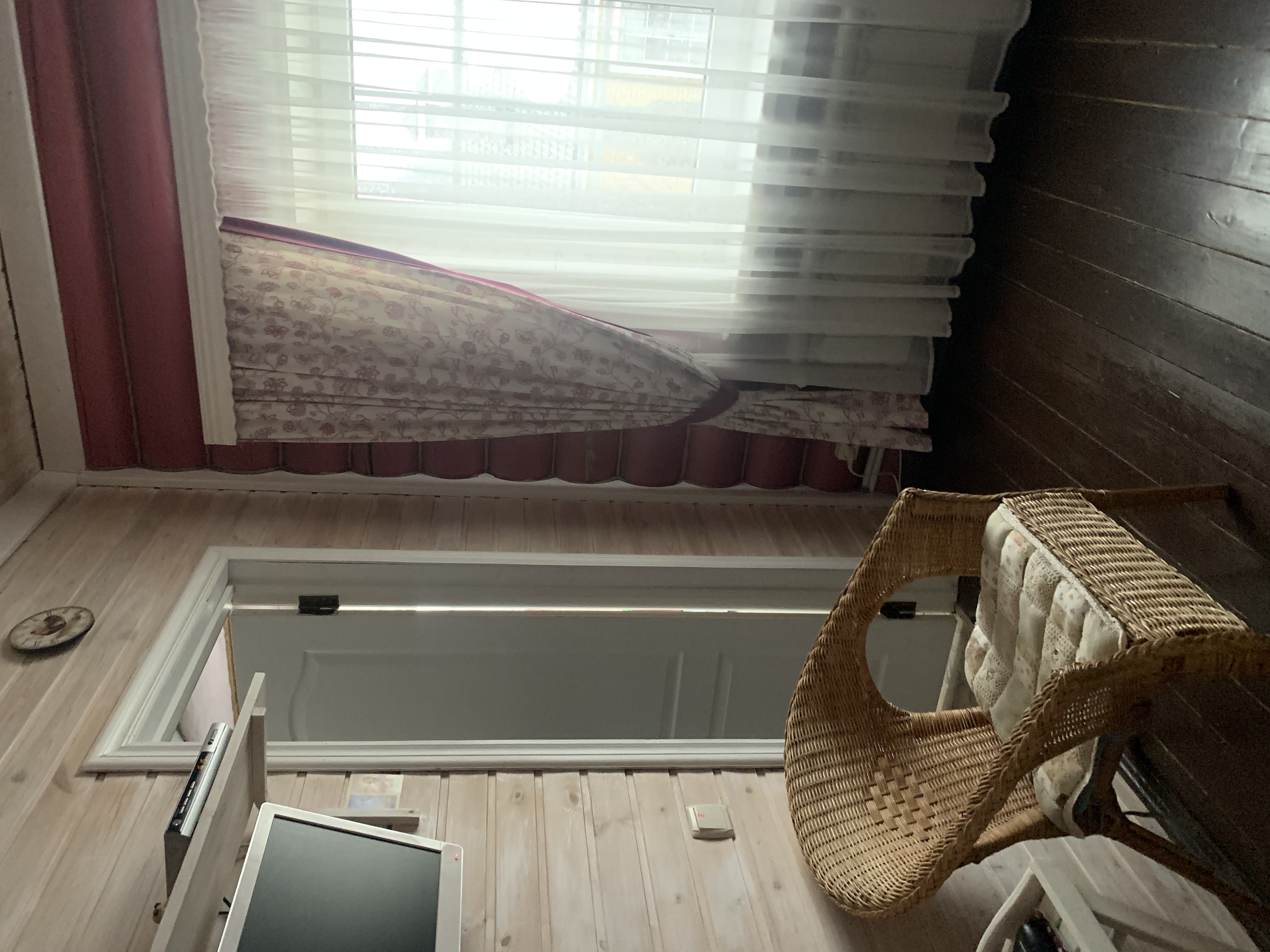 Фото Петель