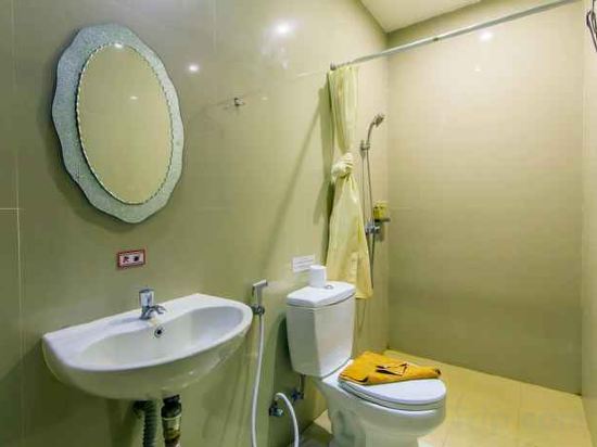 Фото Kuta Sari House