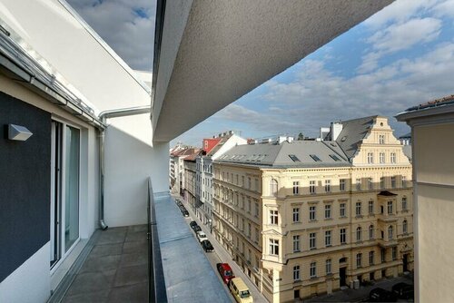 Гостиница Meininger Hotel Wien Downtown Franz в Вене