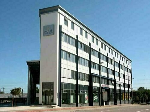 Гостиница Hotel Rhein-Ruhr Bottrop в Эссене
