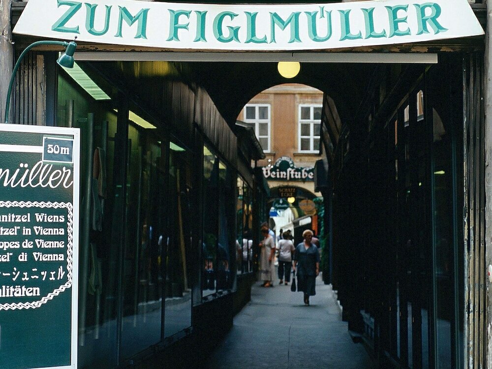 Фото Ibis Wien Hauptbahnhof