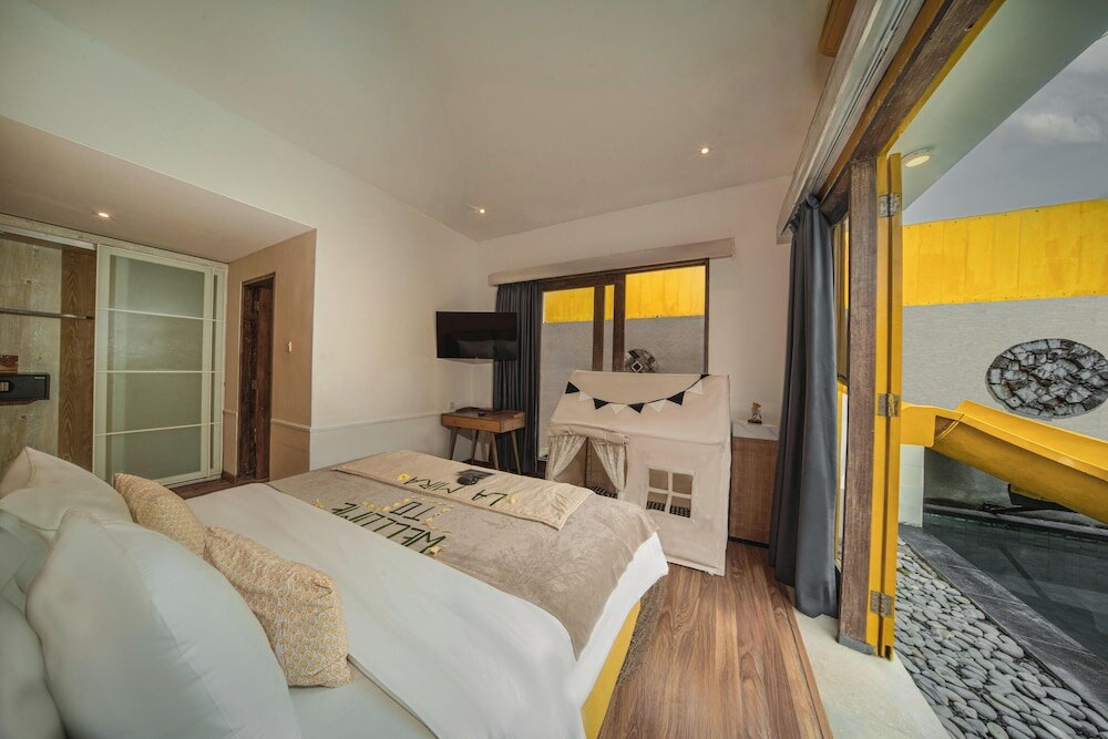 Фото La Mira Villa Seminyak by Ini Vie Hospitality