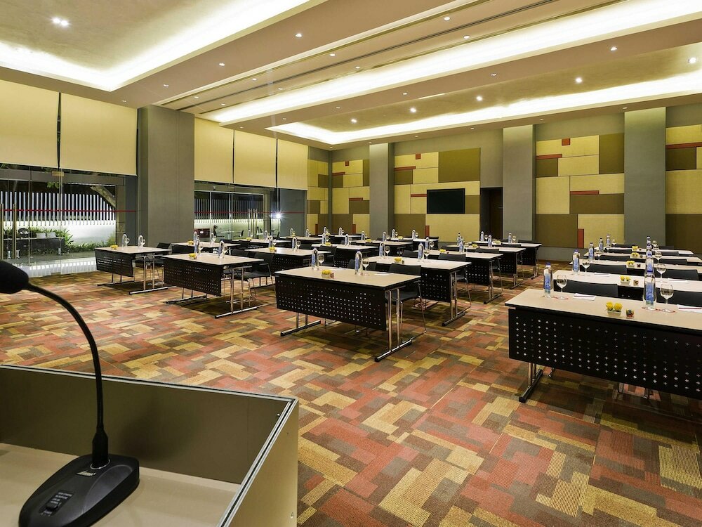 Фото Ibis Nashik Hotel
