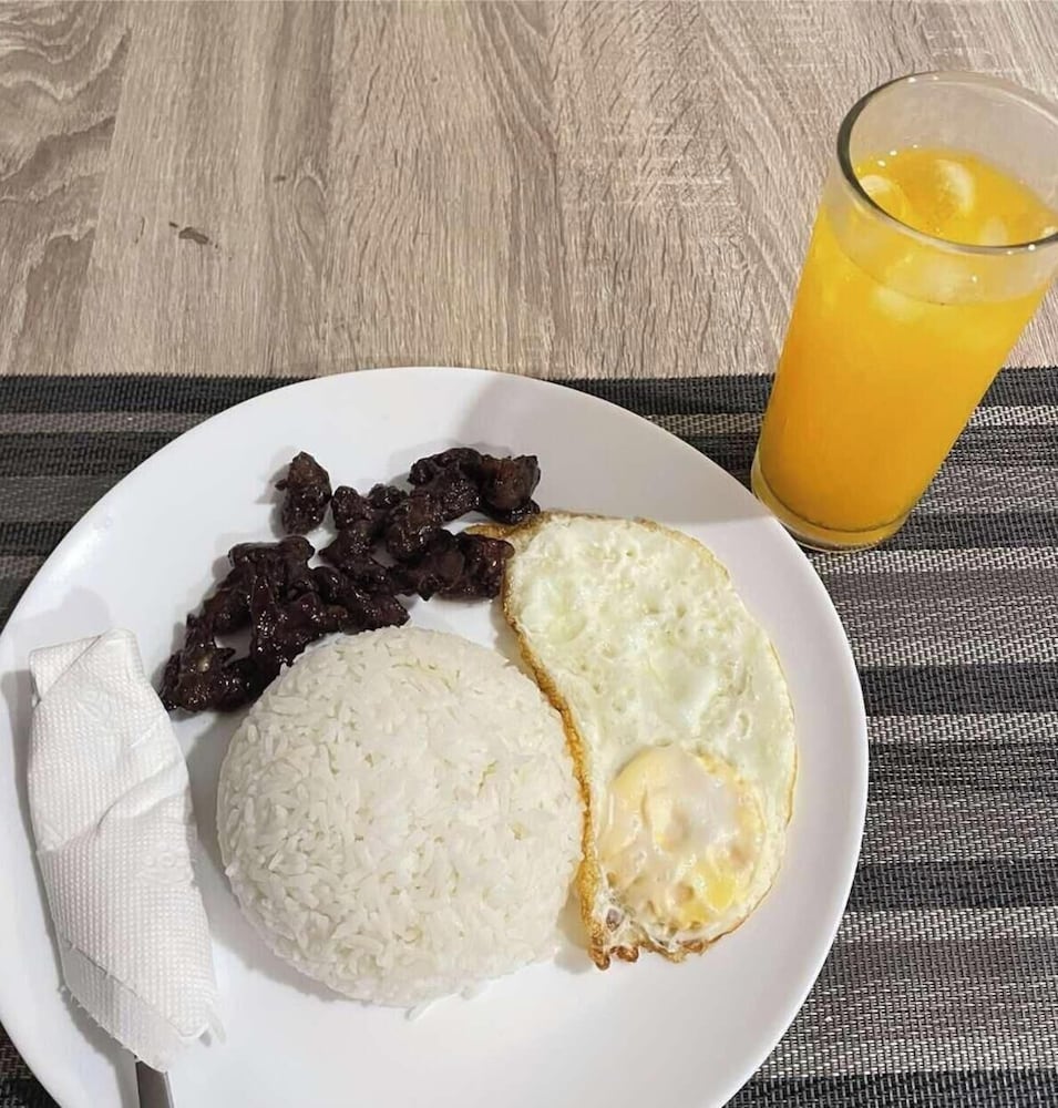 Фото Sulit Budget Hotel