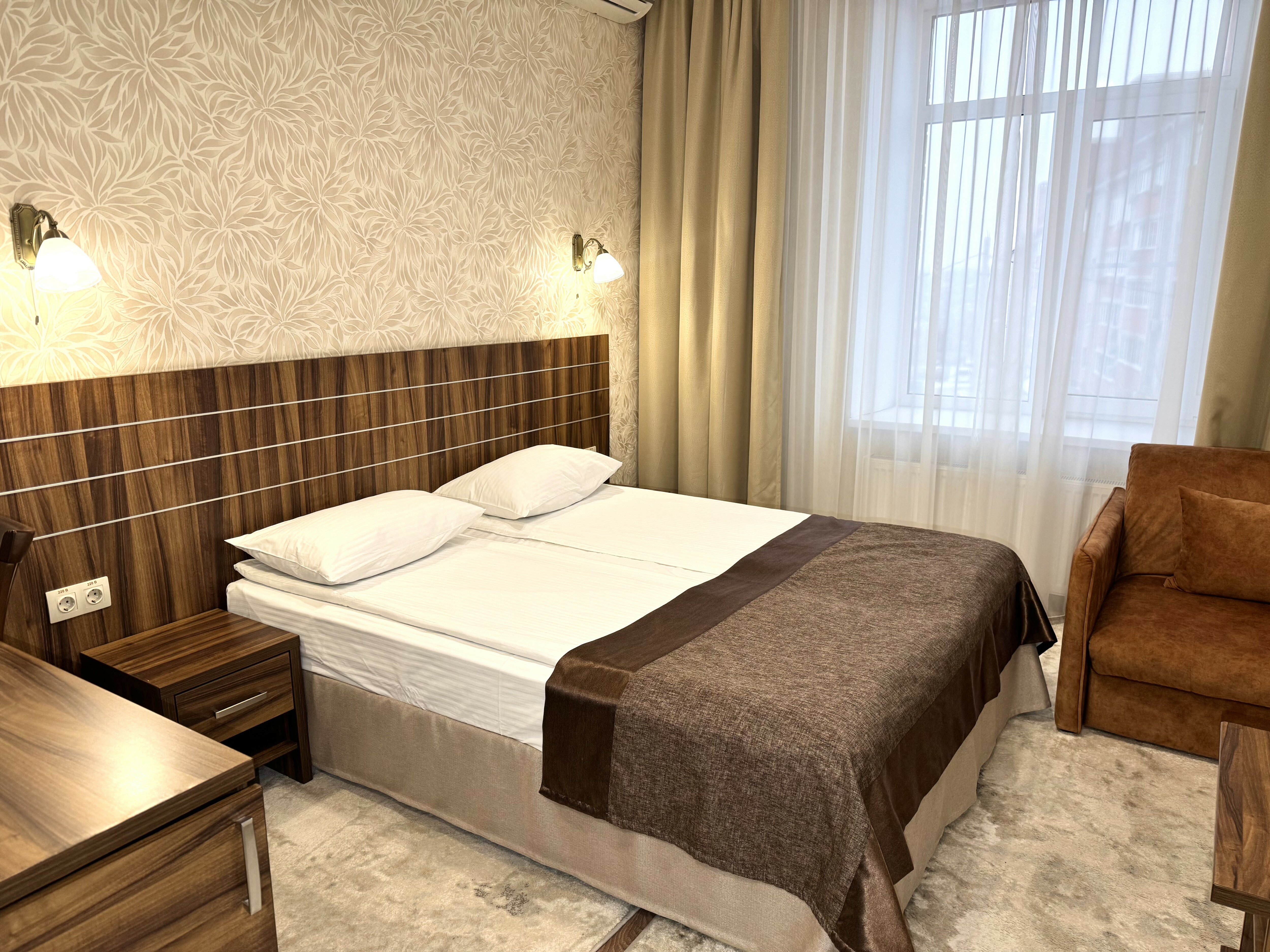 Фото Петровский