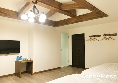 Гостиница CandyFloss B&b в Магуне