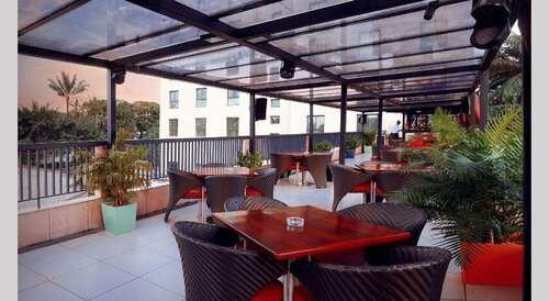 Гостиница Star Land Hotel в Дуале