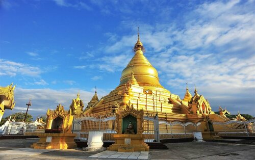 Гостиница Shwe Hnin Si в Мандалае