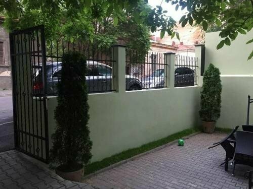 Хостел La Vila Maria в Бухаресте