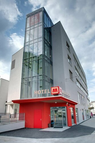 Гостиница Meininger Hotel Salzburg City Center в Зальцбурге