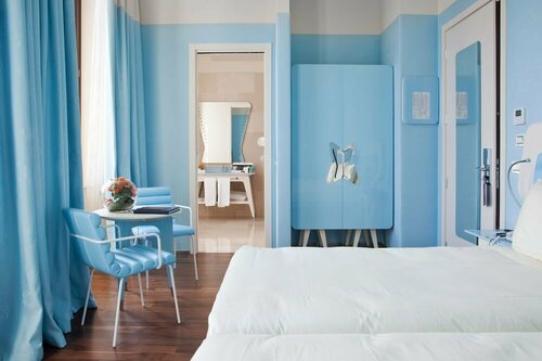 Гостиница Jr Hotels Bari Grande Albergo delle Nazioni в Бари