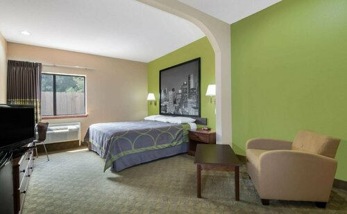 Гостиница Red Lion Inn & Suites Iah Airport East в Хамбле
