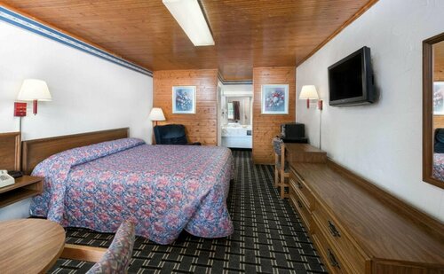 Гостиница Post Oak Inn в Браунвуде