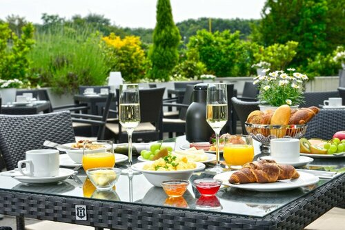 Гостиница Parkhotel Oberhausen в Ботропе