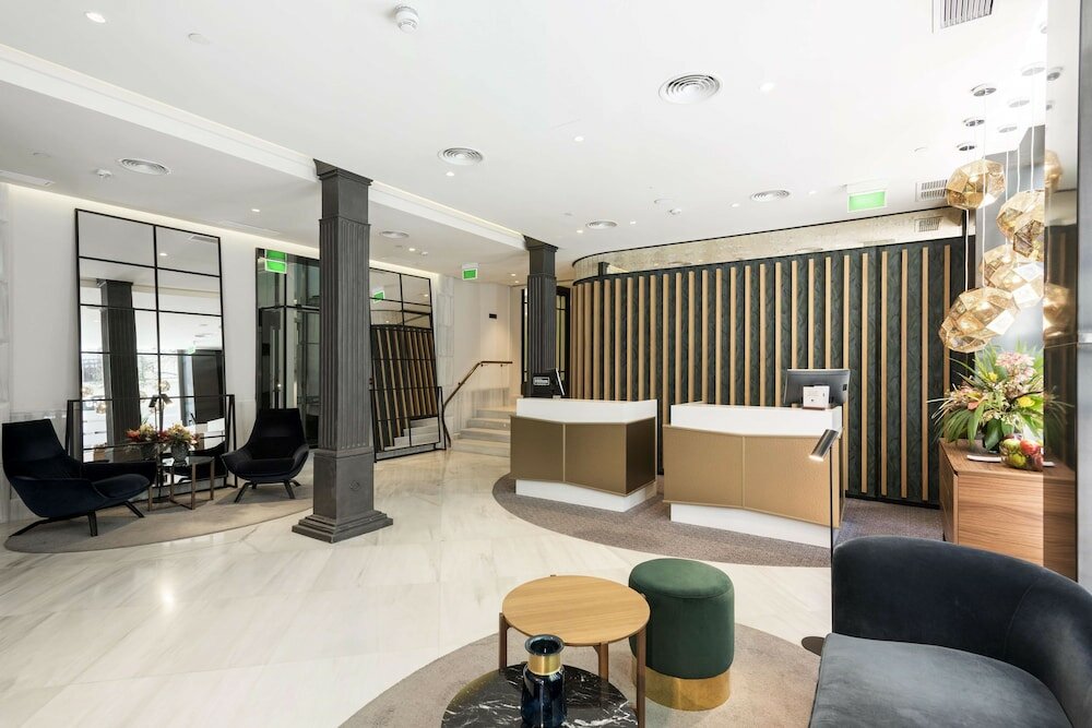 Фото DoubleTree by Hilton Madrid - Prado