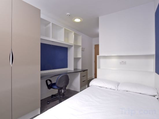Фото Destiny Student Holyrood - Campus Accommodation