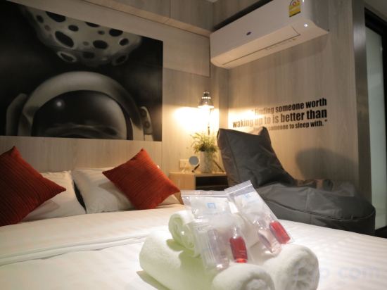 Фото Sleep Walker Poshtel - Hostel