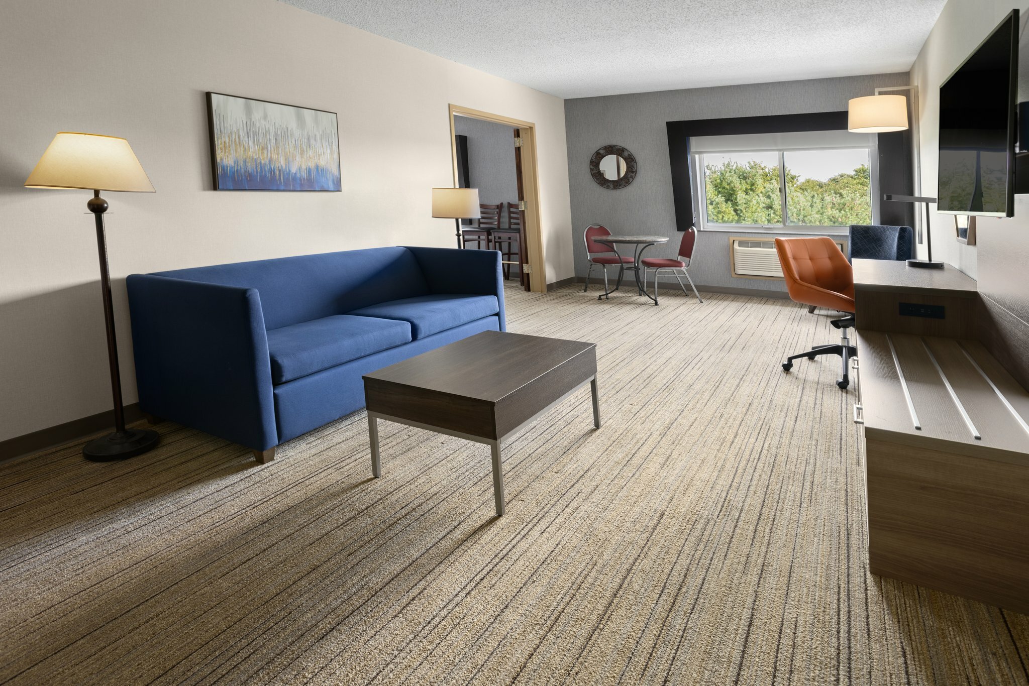 Фото Holiday Inn Express Stony Brook, an Ihg Hotel