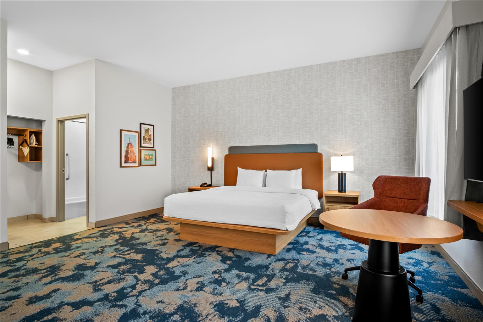 Фото Hampton Inn & Suites Waxahachie