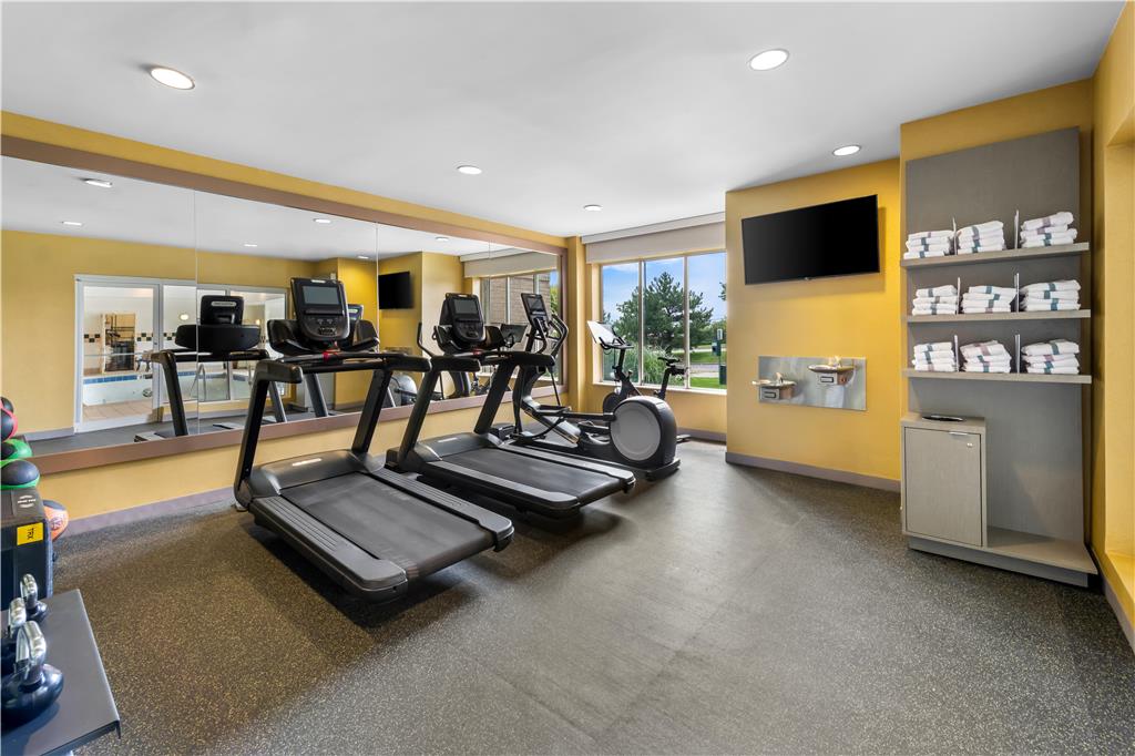 Фото Hilton Garden Inn Overland Park