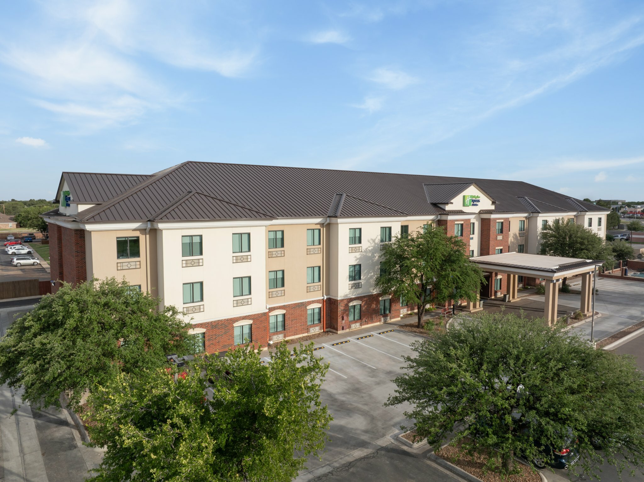Фото Holiday Inn Express & Suites Midland Loop 250, an Ihg Hotel