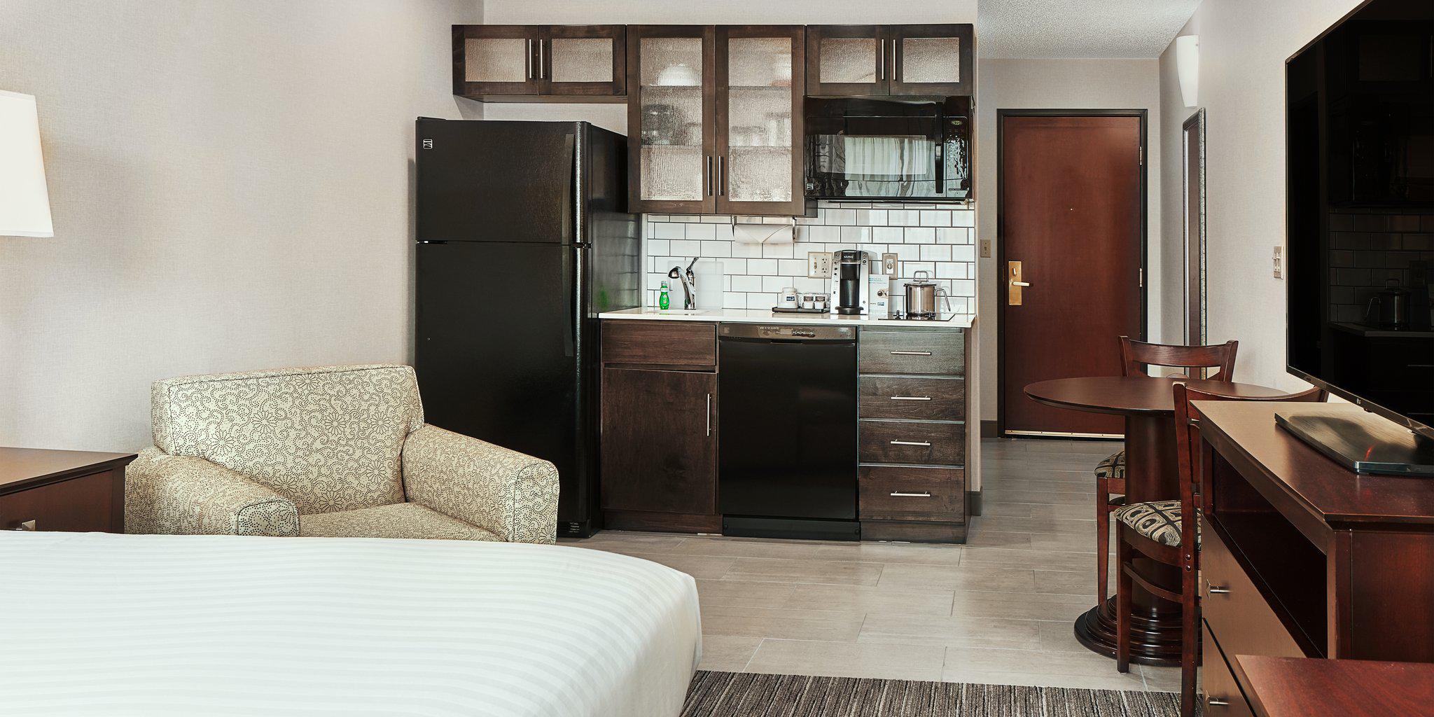 Фото Holiday Inn Express Grove City, an Ihg Hotel