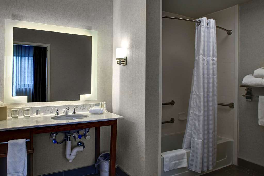 Фото Homewood Suites by Hilton Richmond Downtown