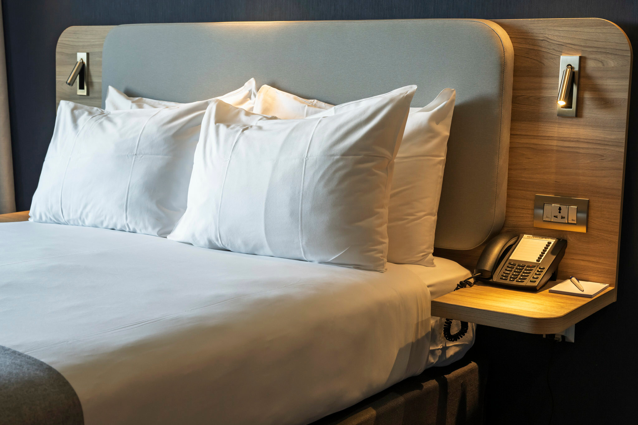 Фото Holiday Inn Express Geneva Airport by IHG